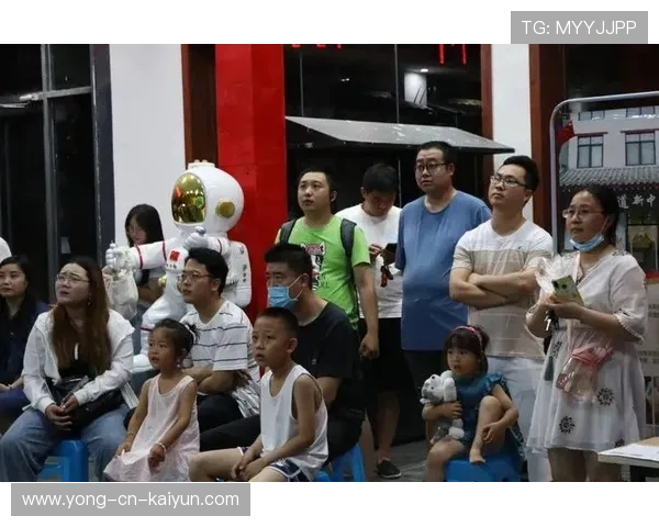 王者荣耀 赛事观众热情高涨，王者荣耀比赛观众